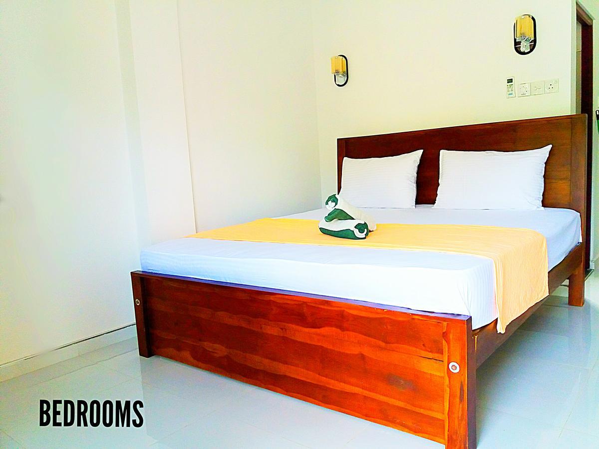 A&B Resort Negombo Kudapaduwa 外观 照片