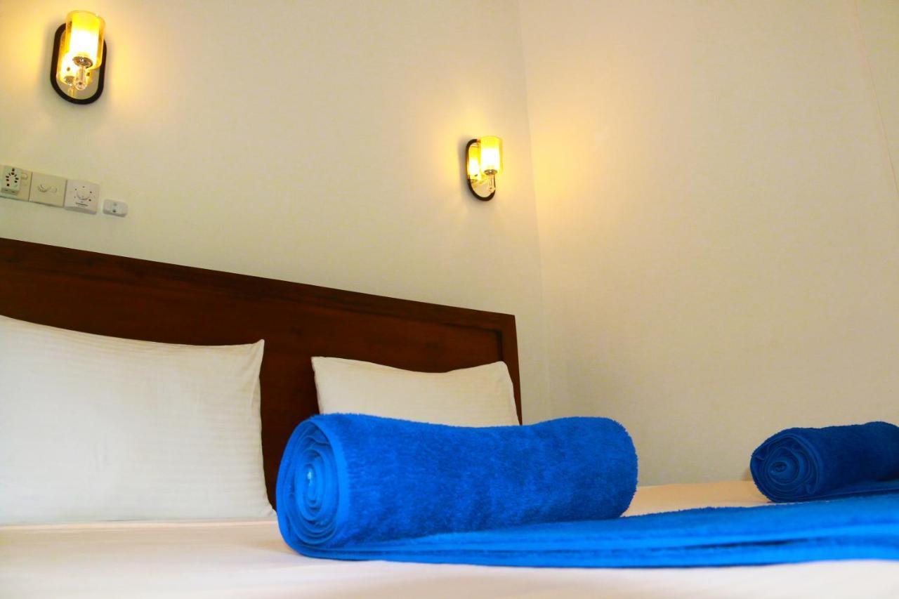 A&B Resort Negombo Kudapaduwa 外观 照片