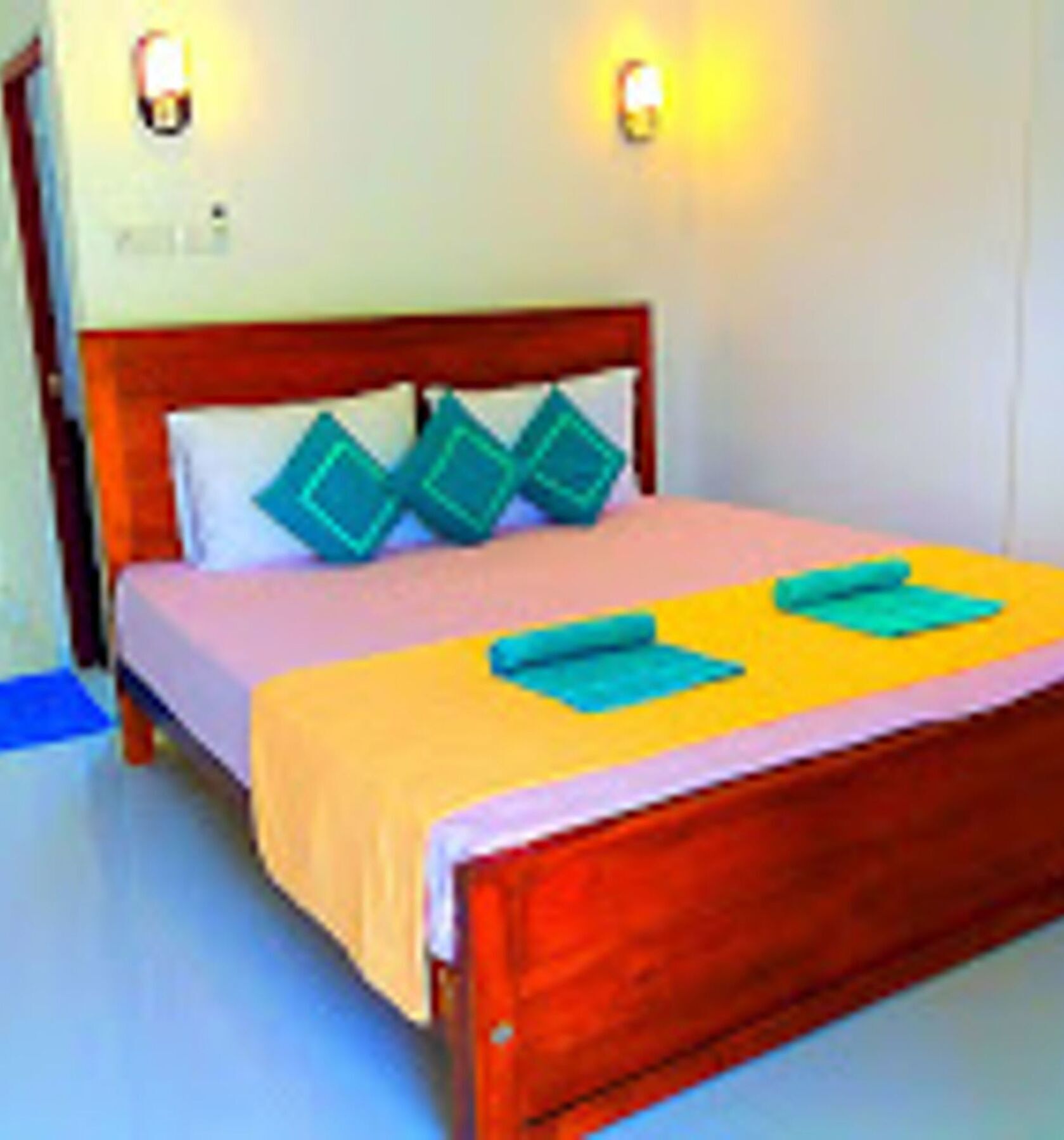 A&B Resort Negombo Kudapaduwa 外观 照片