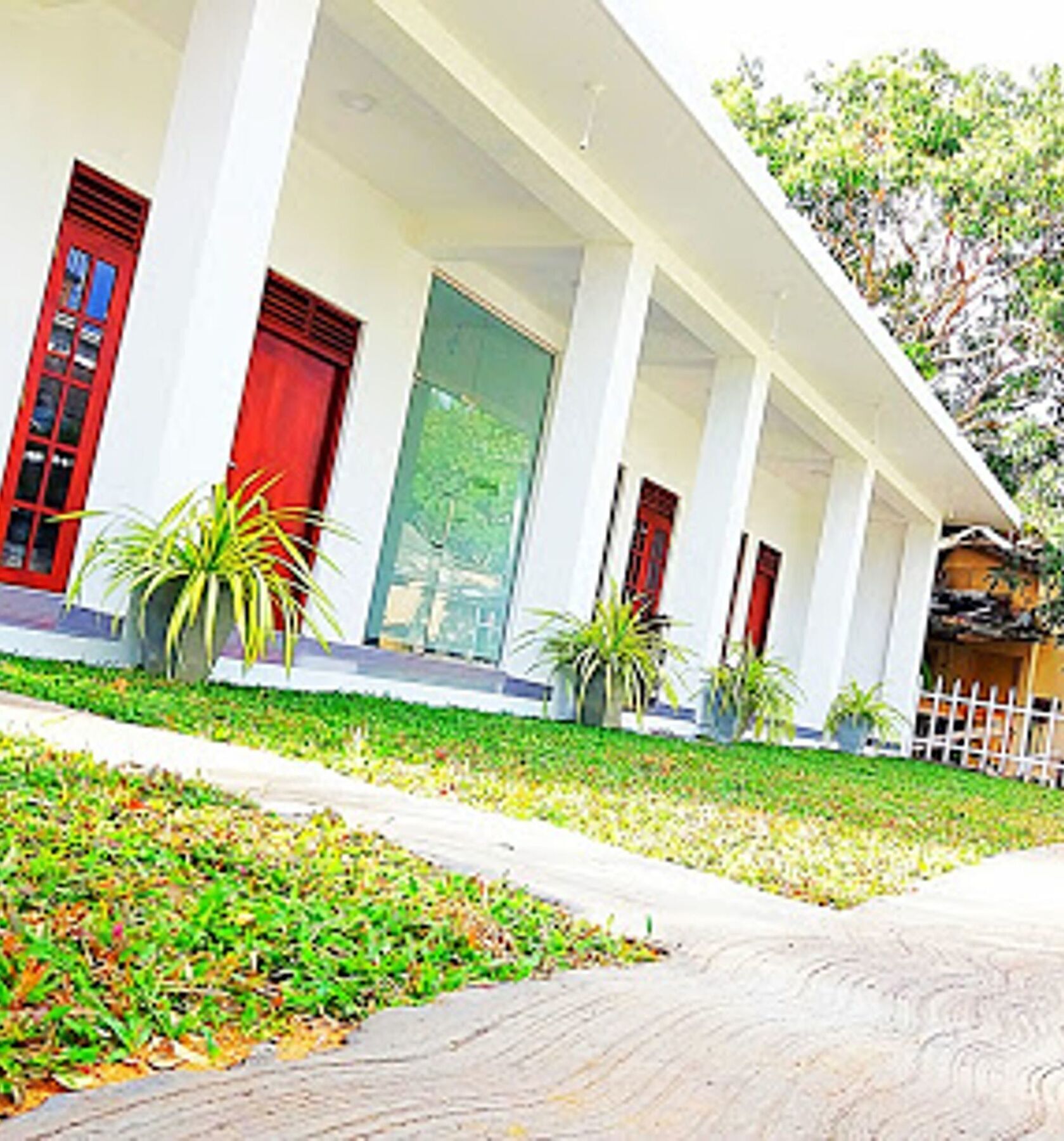 A&B Resort Negombo Kudapaduwa 外观 照片